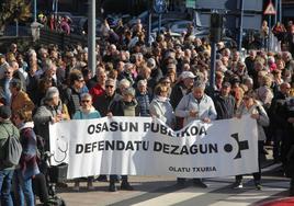 La protesta en Errenteria por Iztieta, en imágenes