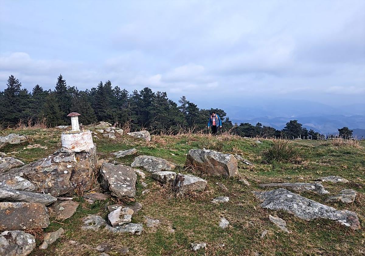 Arranoaitz, un paseo entre cimas