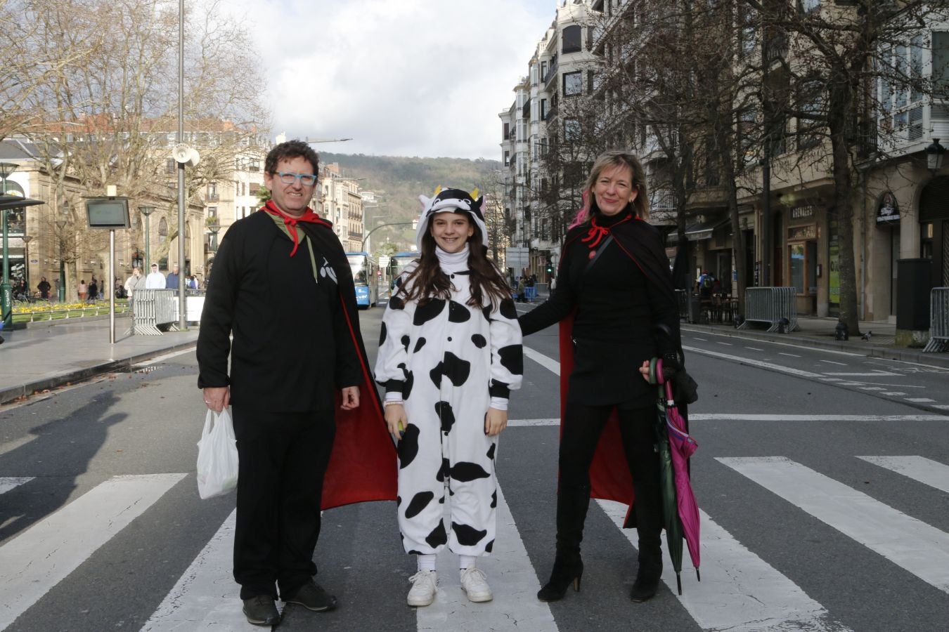 Los donostiarras se echan a la calle con el carnaval
