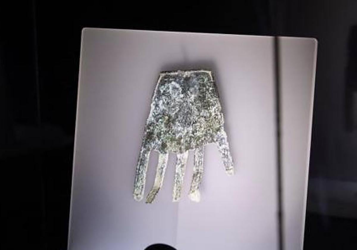 El Gobierno de Navarra declara Bien de Interés Cultural, como Bien Mueble, la mano de Irulegi