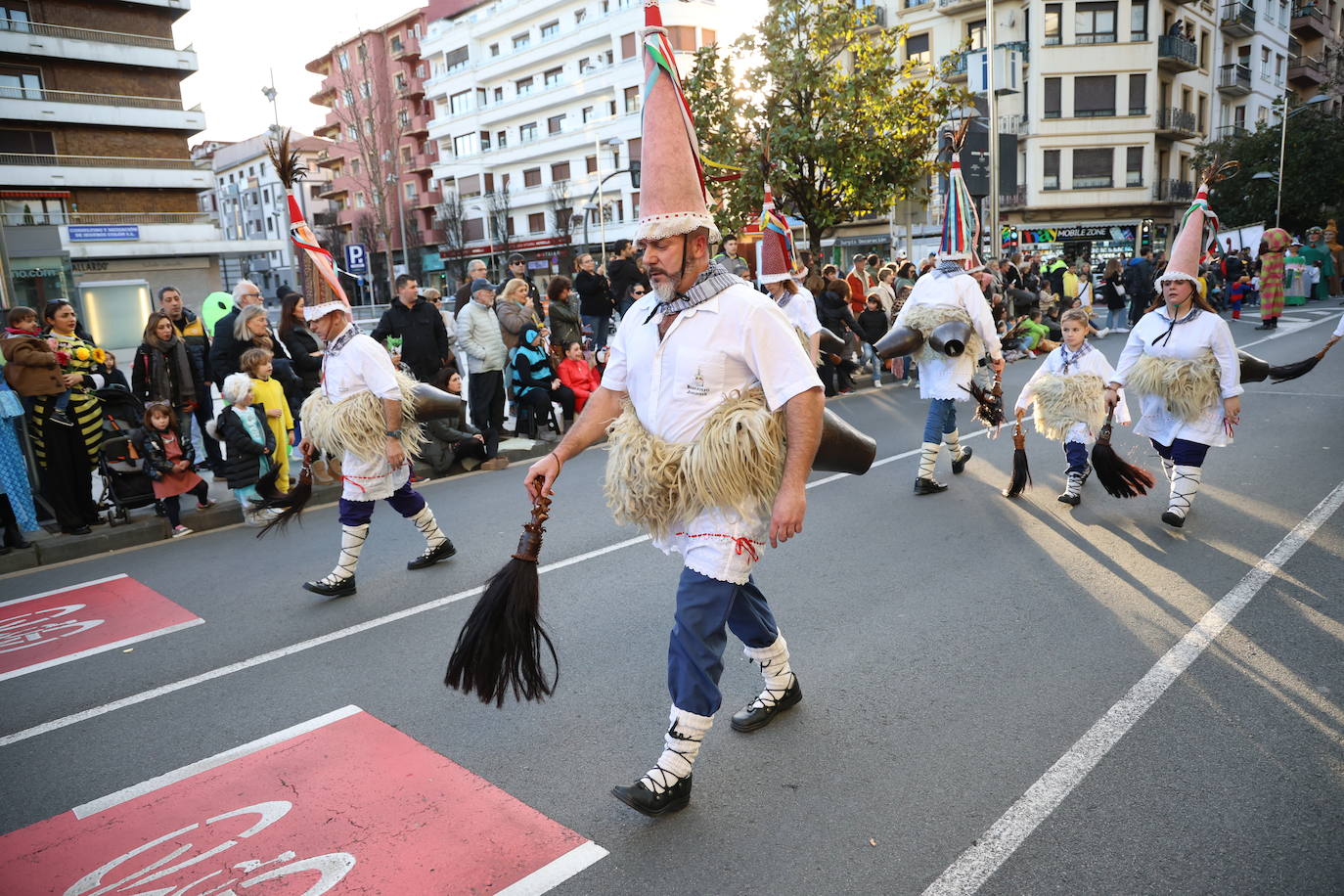 El Carnaval vuelve a brillar en Irun