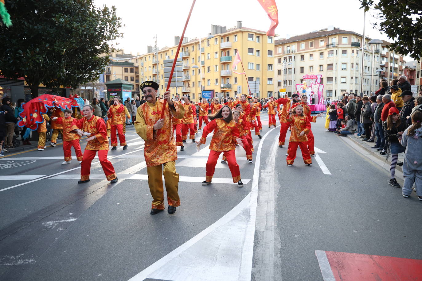 El Carnaval vuelve a brillar en Irun