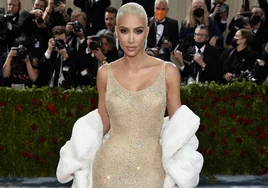 Kim Kardashian con uno de los looks más comentados en la Met Gala 2022