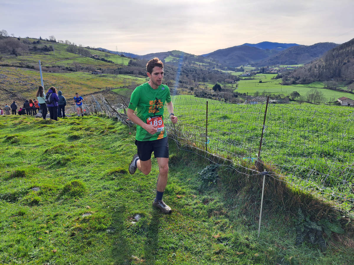 Iraitz Legorburu eta Oihana Zubillaga nagusi Zaldei bidea lasterketan