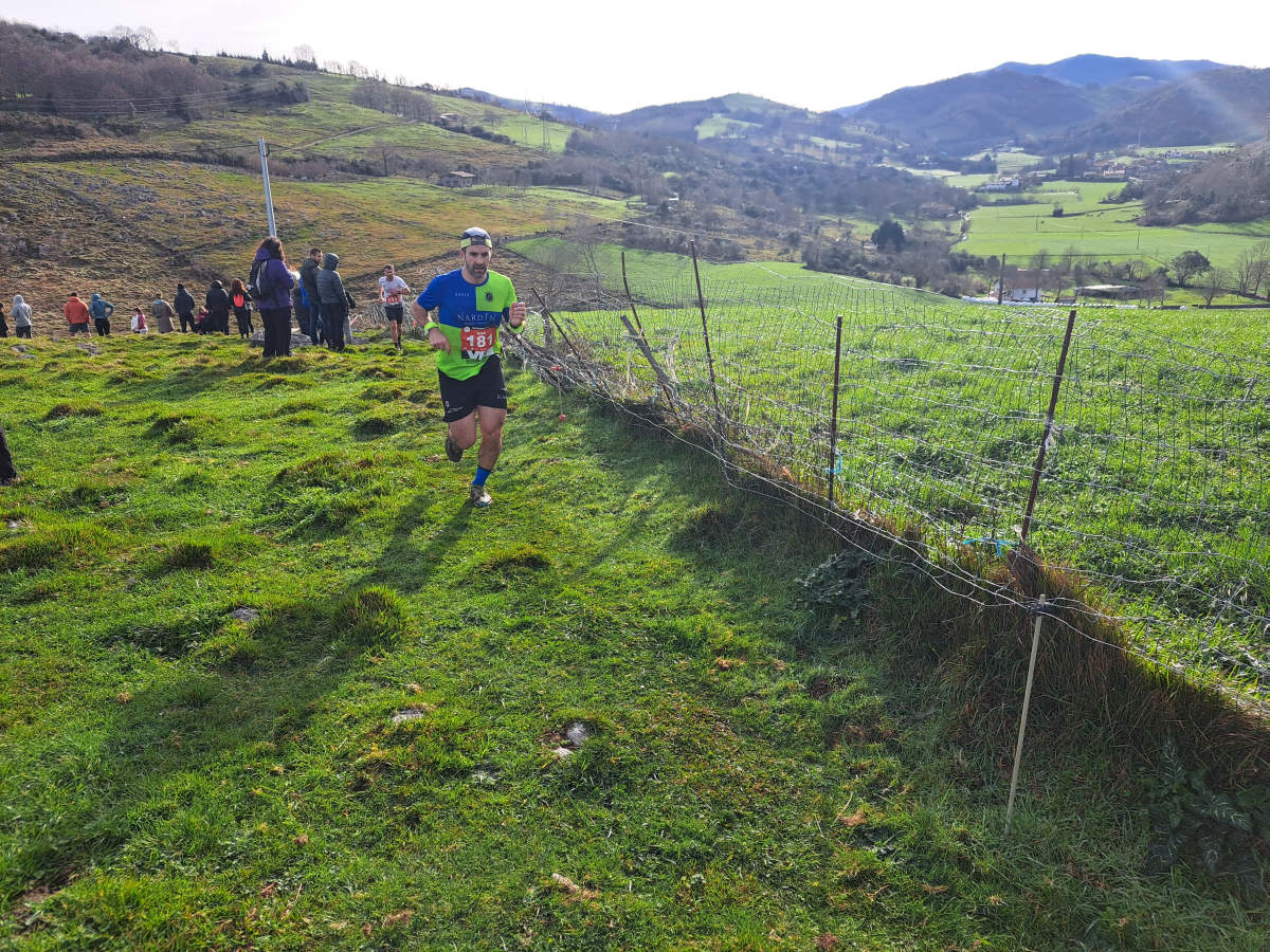 Iraitz Legorburu eta Oihana Zubillaga nagusi Zaldei bidea lasterketan