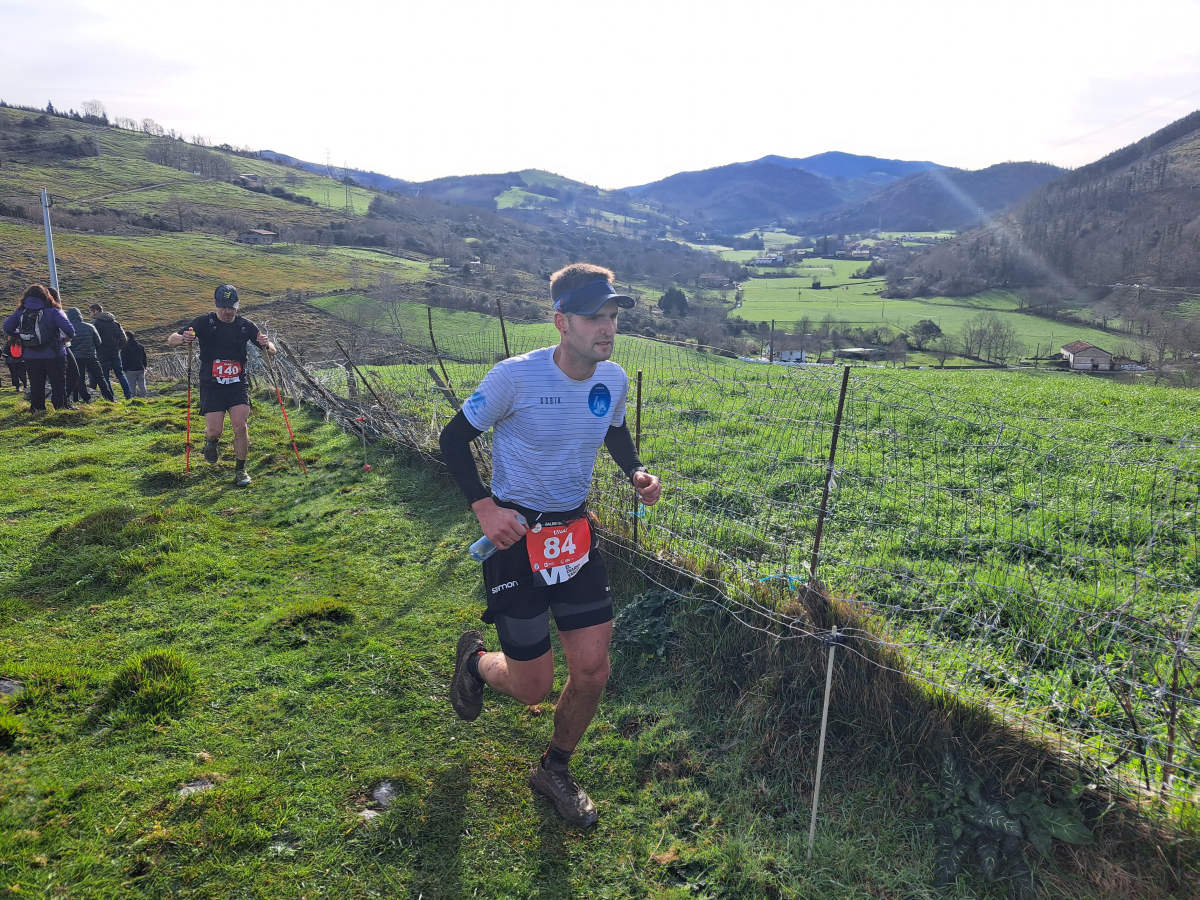 Iraitz Legorburu eta Oihana Zubillaga nagusi Zaldei bidea lasterketan