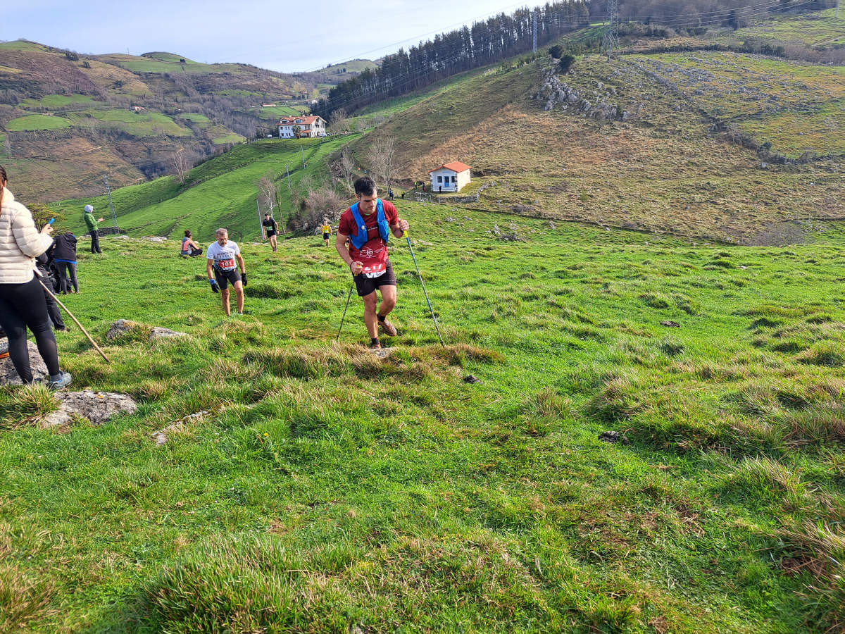 Iraitz Legorburu eta Oihana Zubillaga nagusi Zaldei bidea lasterketan