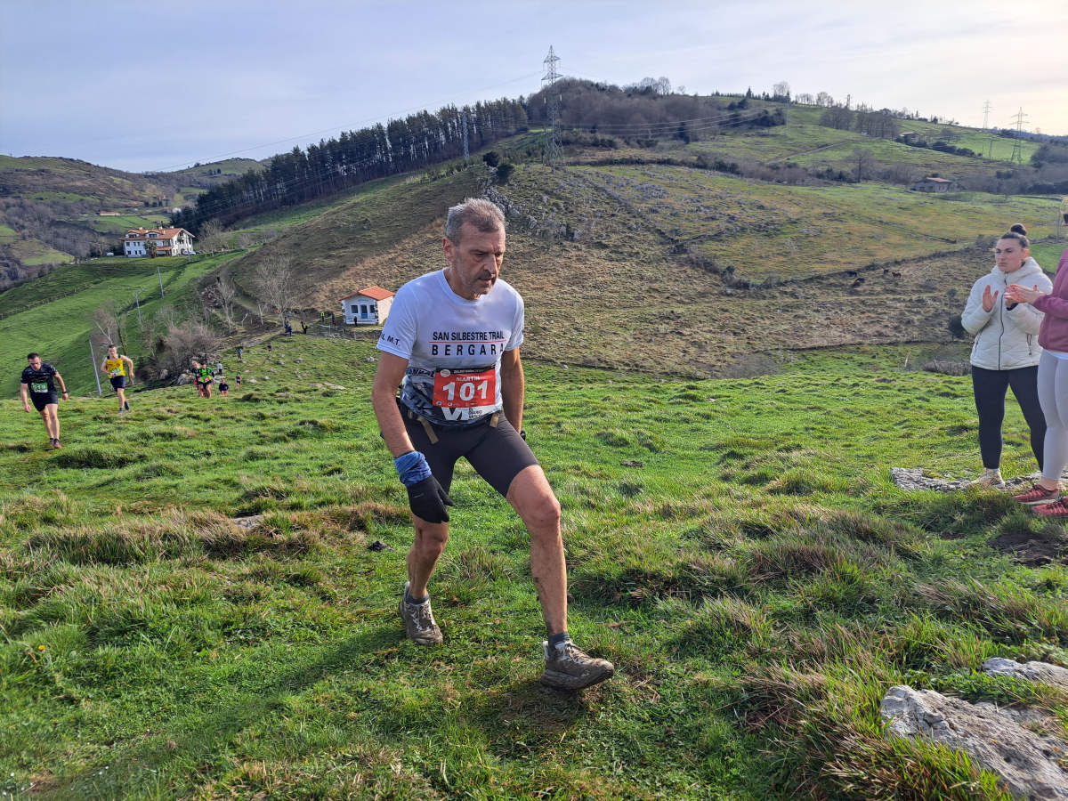 Iraitz Legorburu eta Oihana Zubillaga nagusi Zaldei bidea lasterketan
