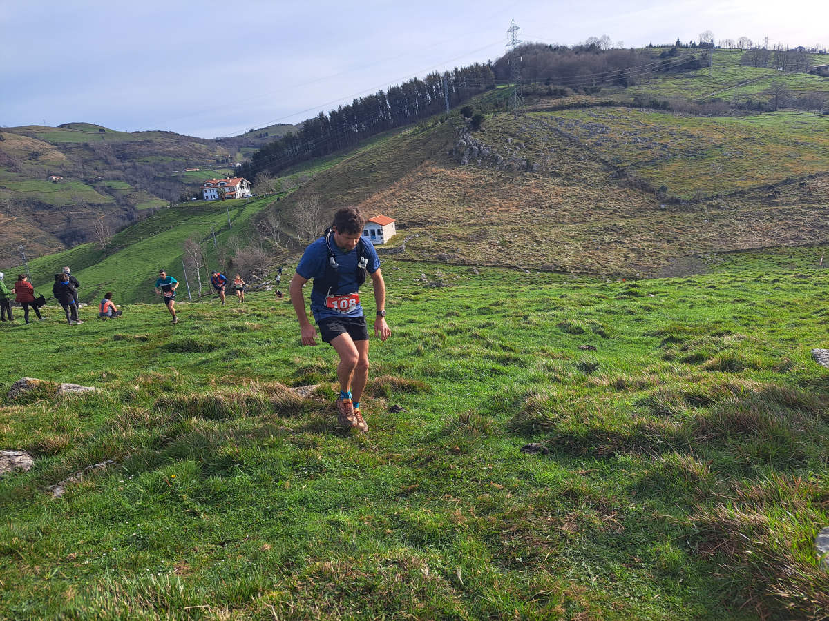 Iraitz Legorburu eta Oihana Zubillaga nagusi Zaldei bidea lasterketan