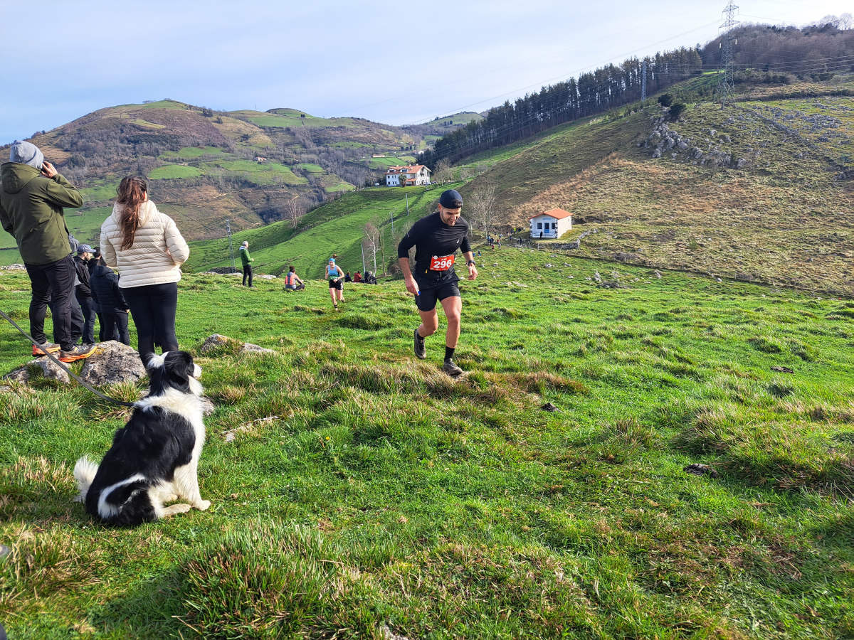 Iraitz Legorburu eta Oihana Zubillaga nagusi Zaldei bidea lasterketan