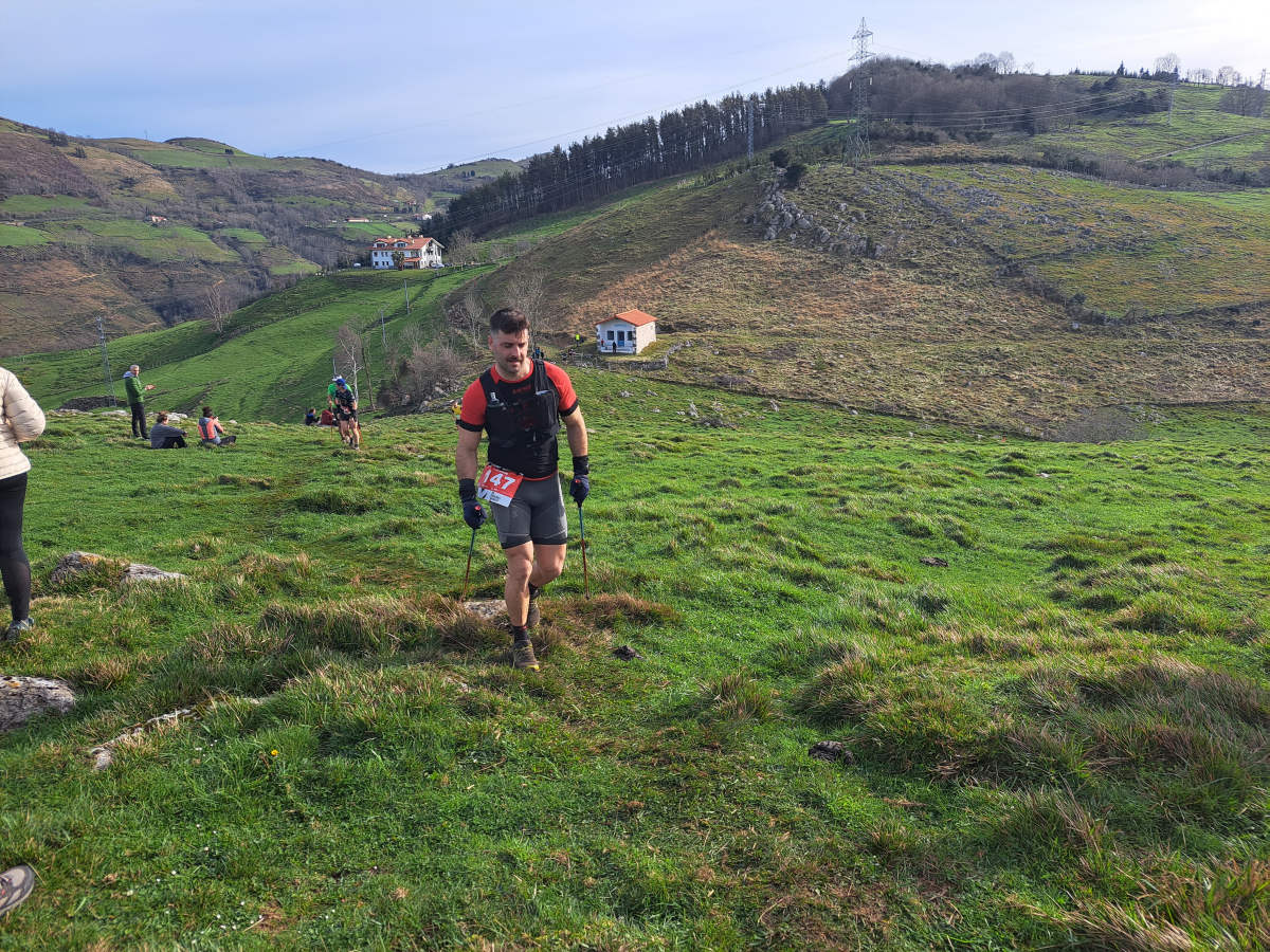 Iraitz Legorburu eta Oihana Zubillaga nagusi Zaldei bidea lasterketan