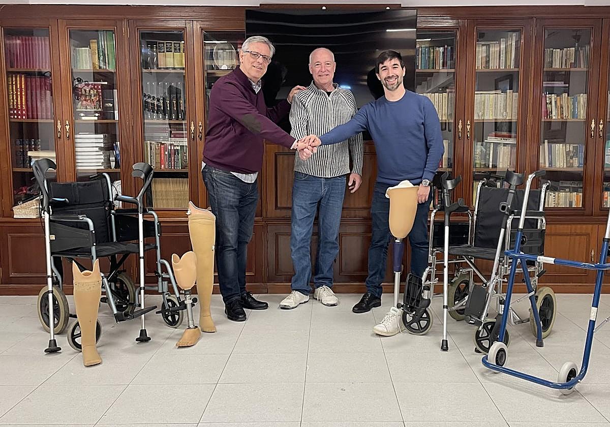 Rodríguez, Quesada y Palencia, en la Casa del Pueblo.