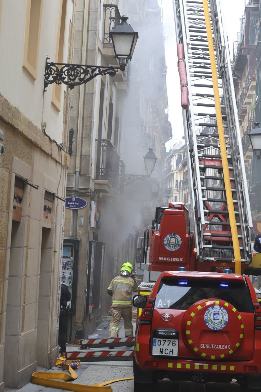 El humo vuelve a activar las alertas en la Parte Vieja