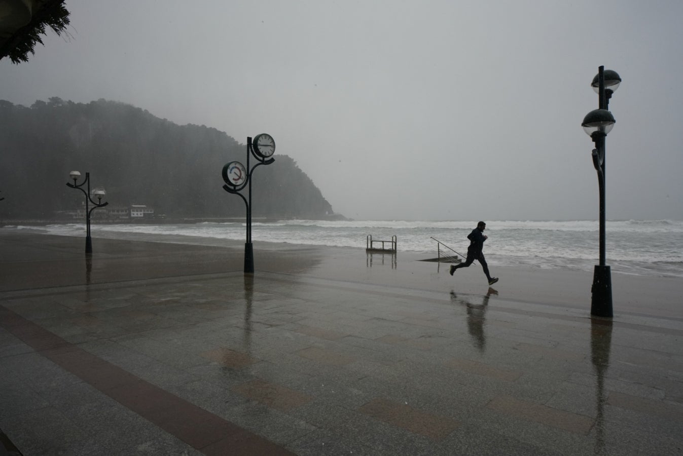 La borrasca &#039;Louis&#039; barre Gipuzkoa