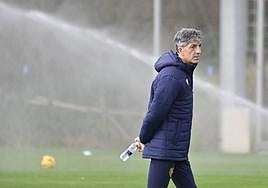 Imanol Alguacil, en el entrenamiento de este jueves en Zubieta.