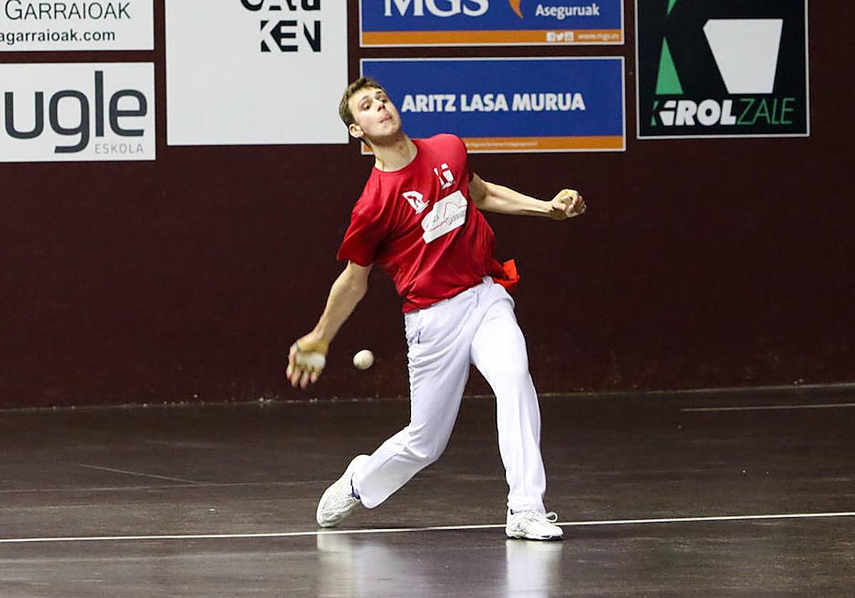 Arkaitz Gabirondo, este miércoles en el frontón Beloki de Zumarraga.