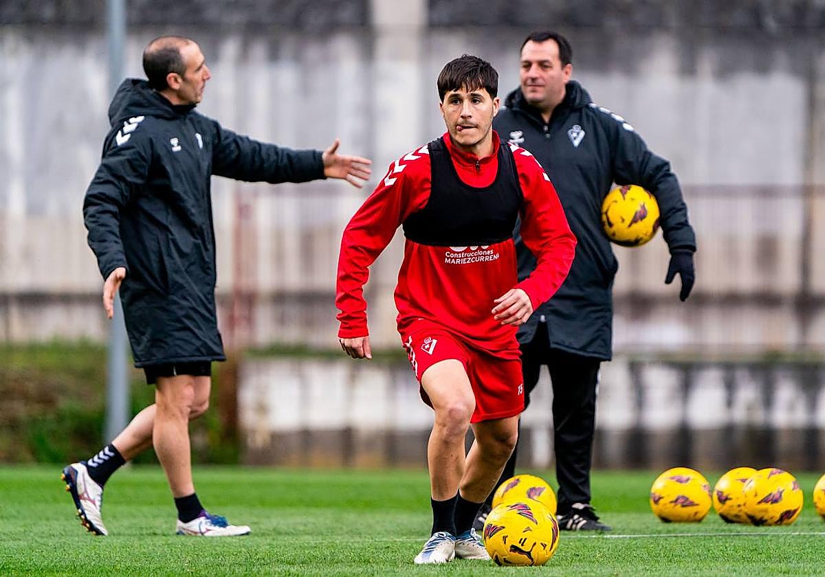Desafío extremo en Ipurua por una plaza de ascenso directo