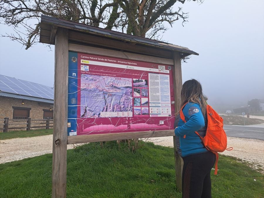 Unas espectaculares vistas desde la cima de Andia