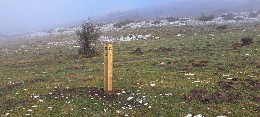 Unas espectaculares vistas desde la cima de Andia