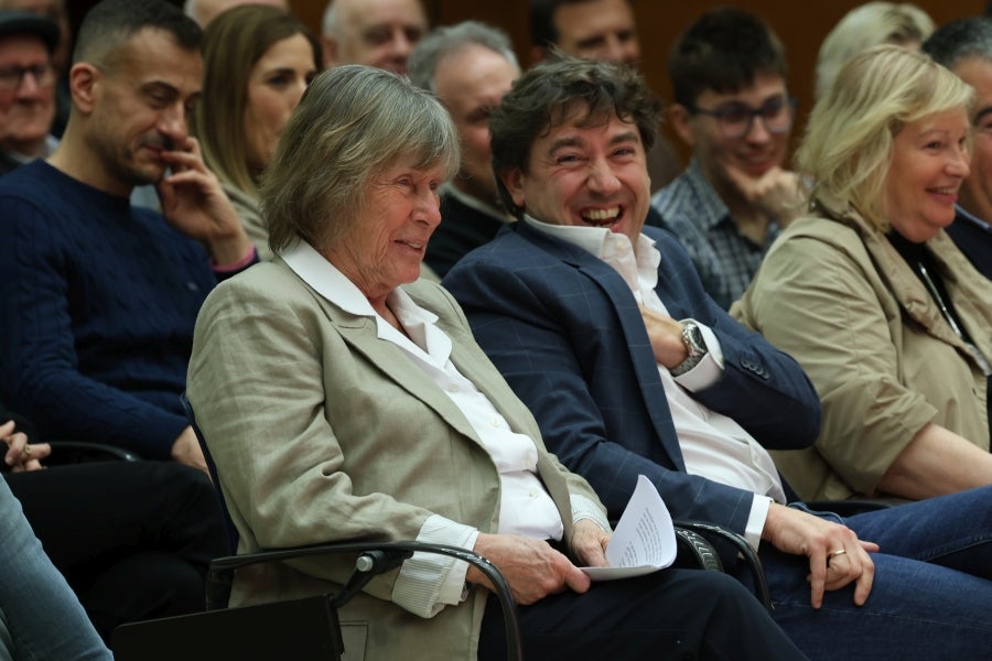 El PSE-EE homenajea a Enrique Casas en el 40 aniversario de su asesinato