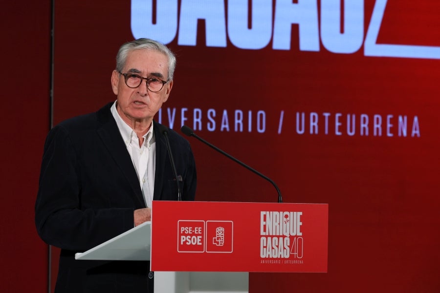 El PSE-EE homenajea a Enrique Casas en el 40 aniversario de su asesinato