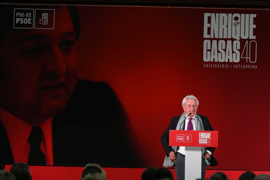 El PSE-EE homenajea a Enrique Casas en el 40 aniversario de su asesinato