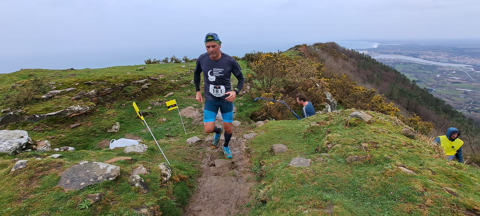 El temporal no puede con la Lezo Jaizkibel