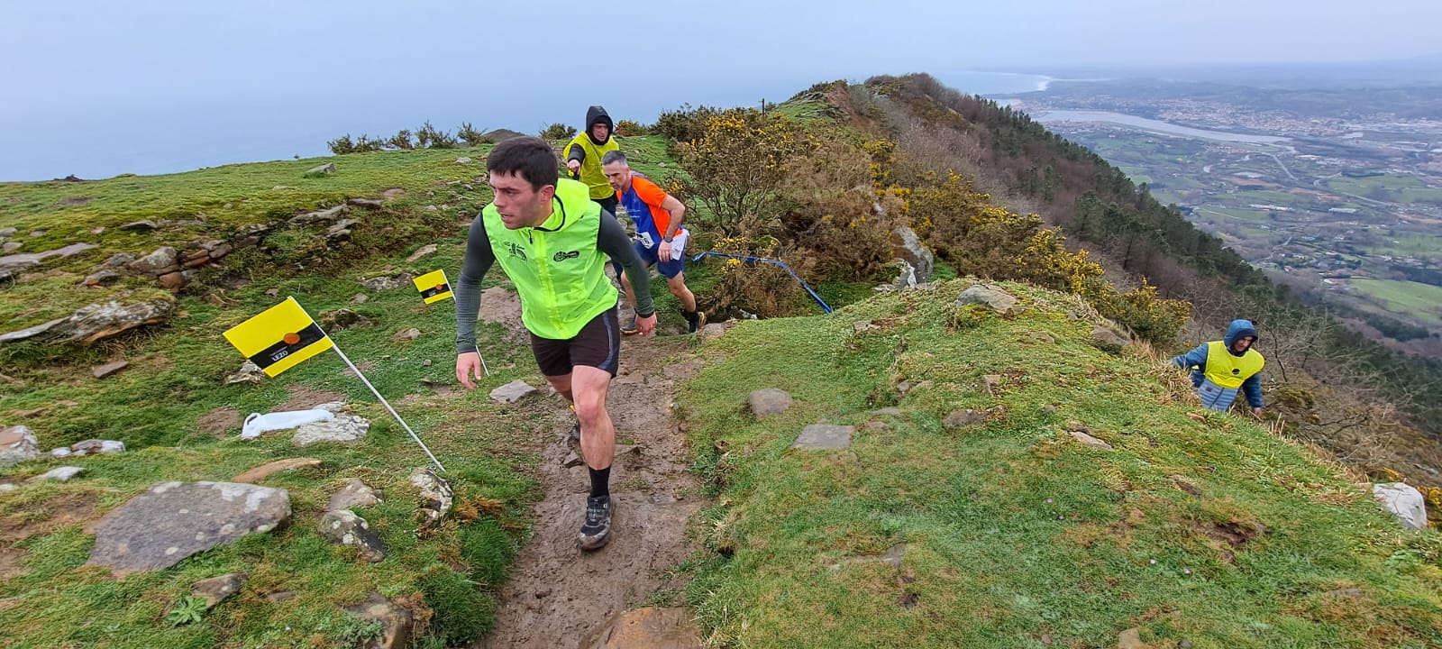 El temporal no puede con la Lezo Jaizkibel