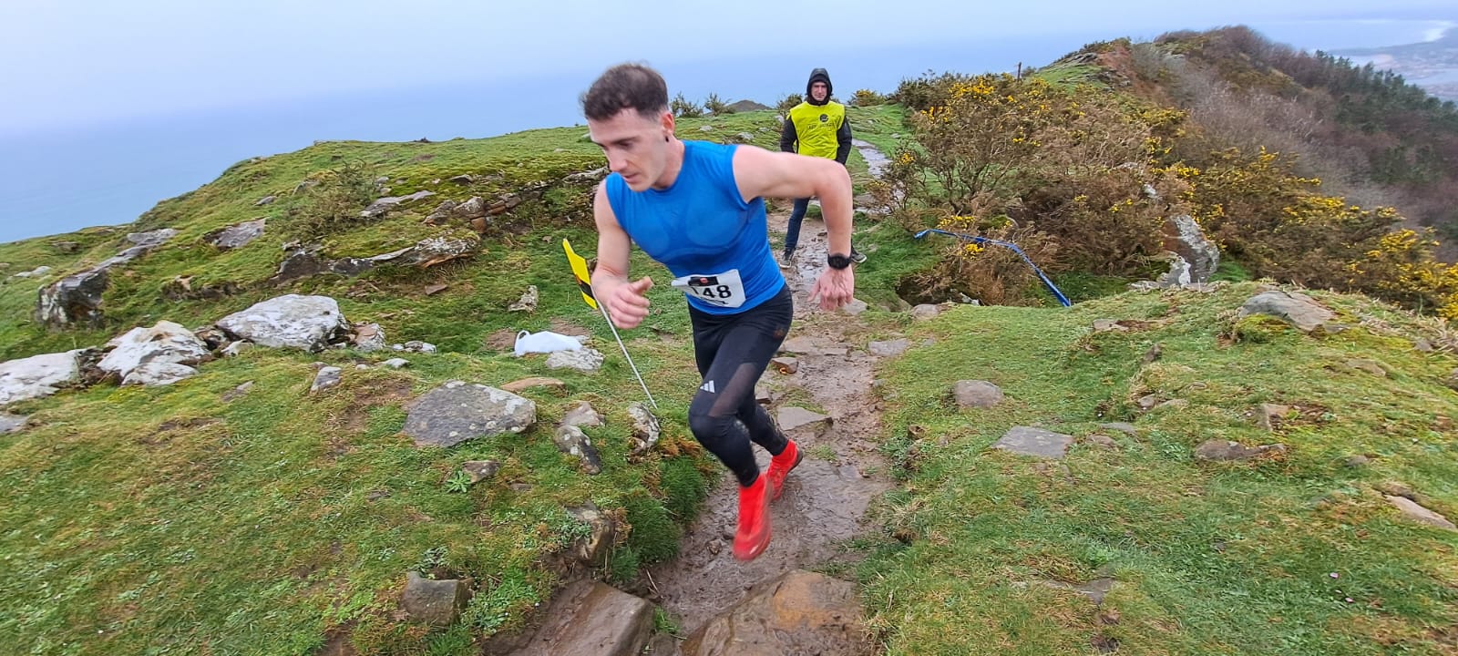 El temporal no puede con la Lezo Jaizkibel