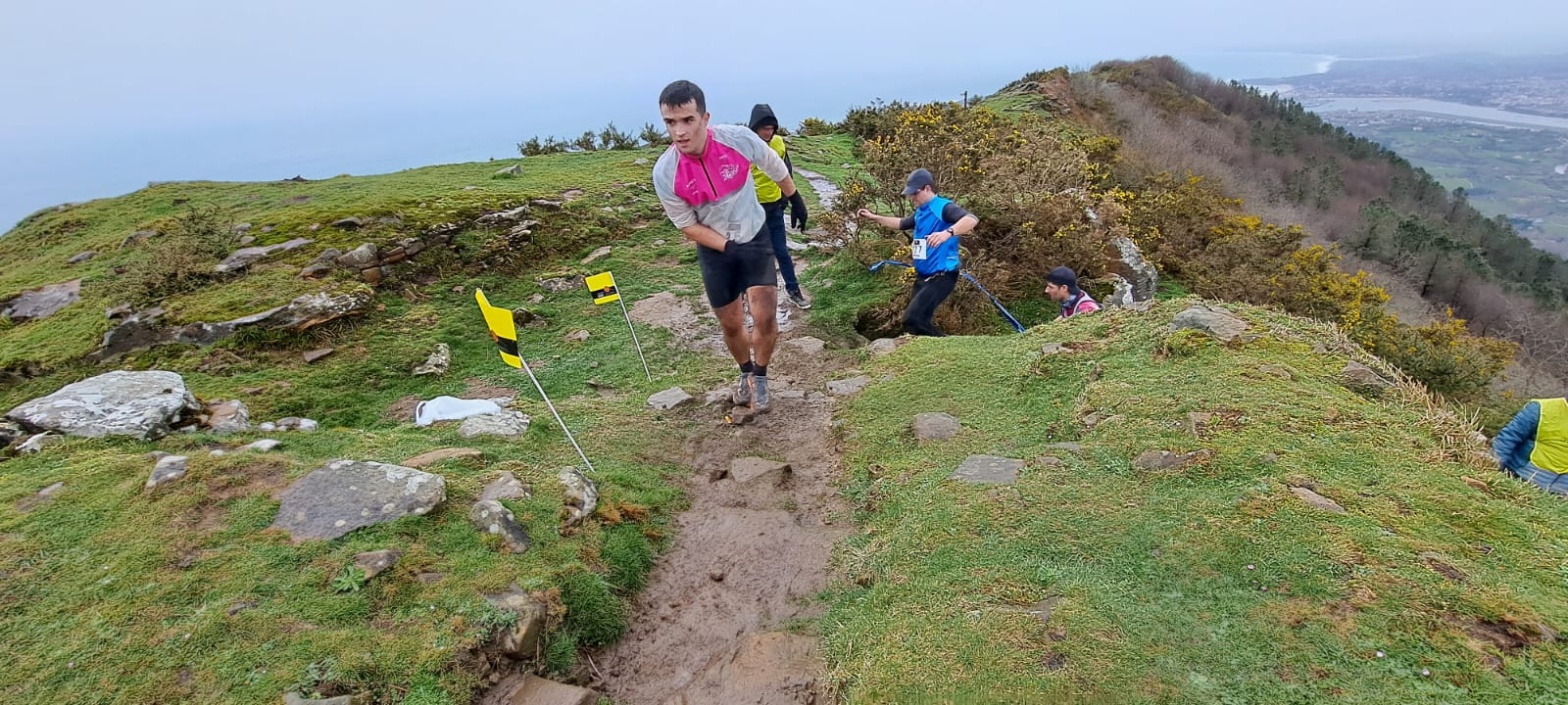 El temporal no puede con la Lezo Jaizkibel