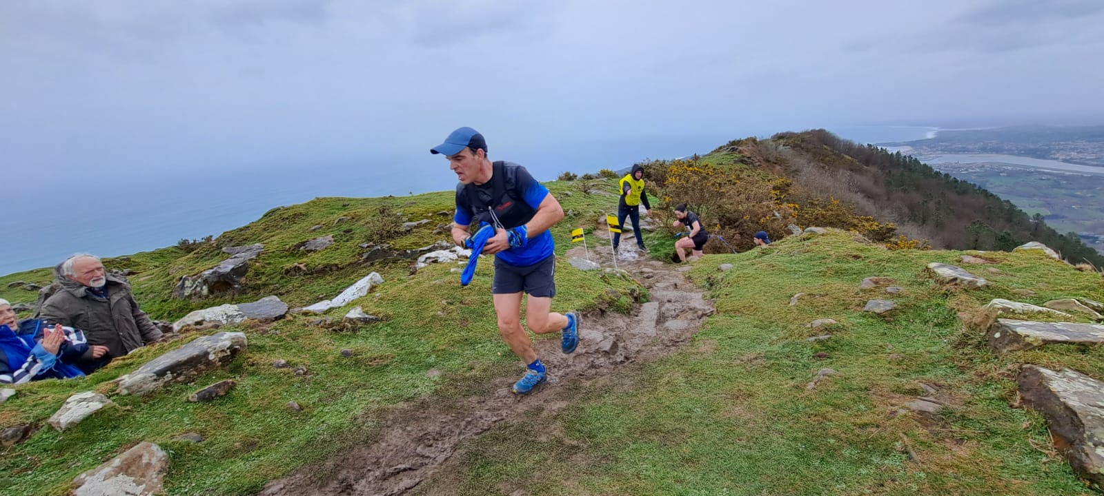 El temporal no puede con la Lezo Jaizkibel