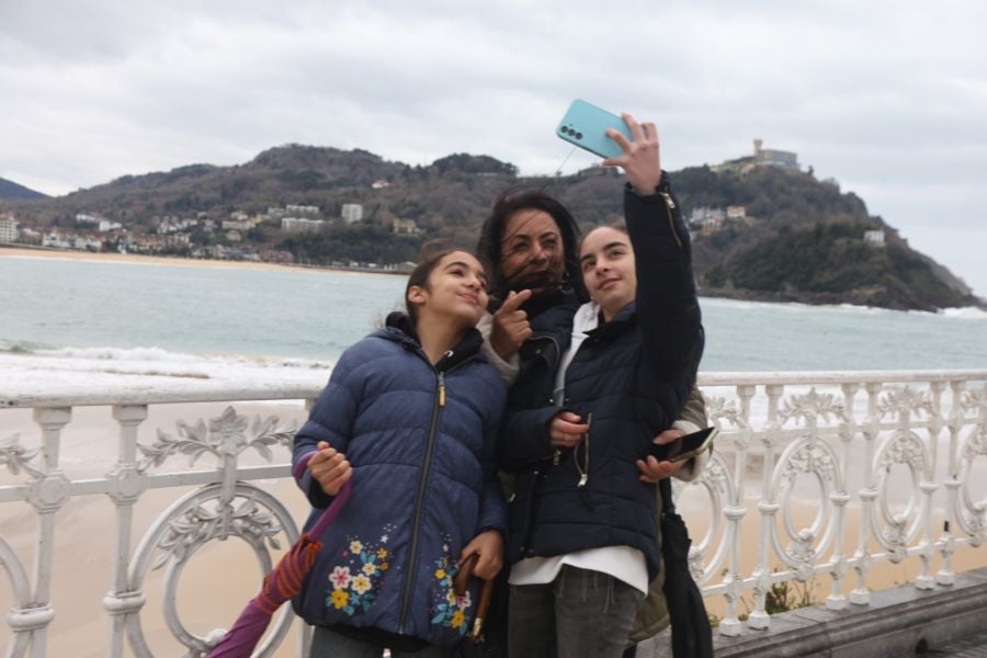 Euskadi en alerta por lluvia, viento y olas