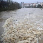 Los ríos se desbordan en Andoain, Azpeitia, Elgoibar y Ordizia