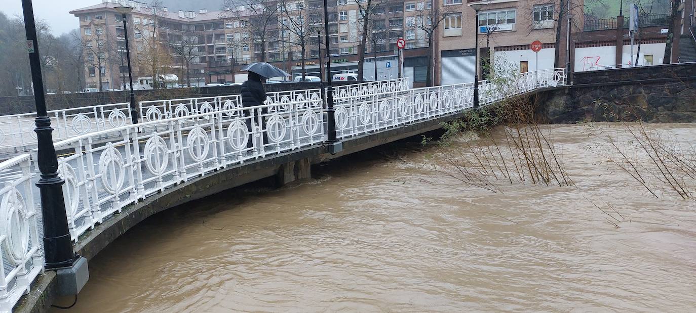 Gipuzkoa, en alerta por las fuertes lluvias