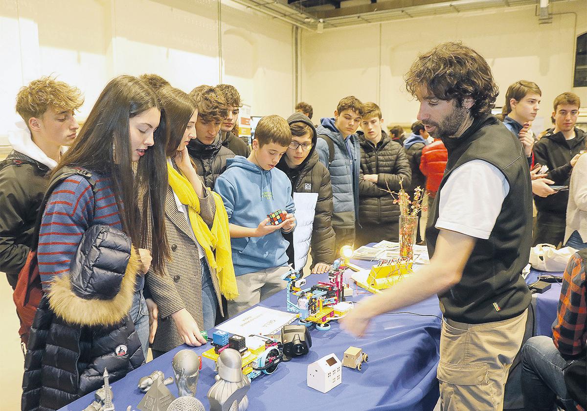 GELA, salón para la orientación educativa