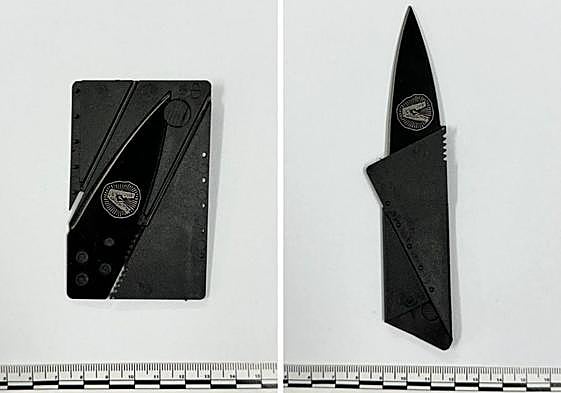 Al desplegarse la tarjeta aparece el objeto punzante y afilado.