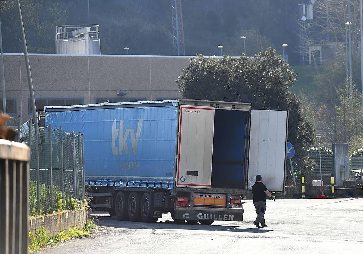 Gipuzkoa ha pasado de tener 2.195 empresas de transporte por carrereta en 2014 a las 1.747 actuales.