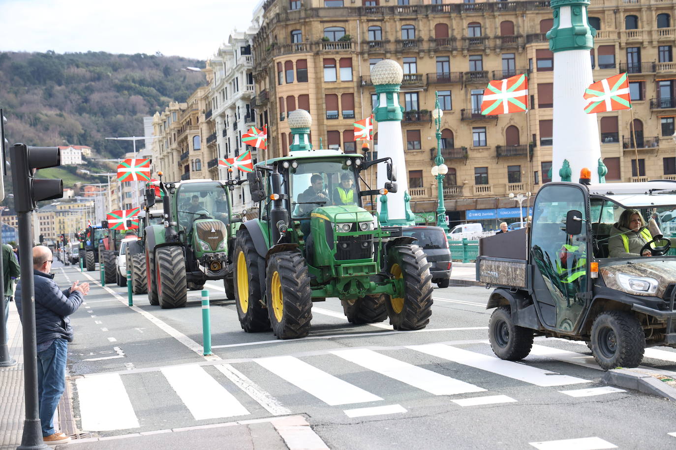 Nueva jornada de protesta de los baserritarras guipuzcoanos