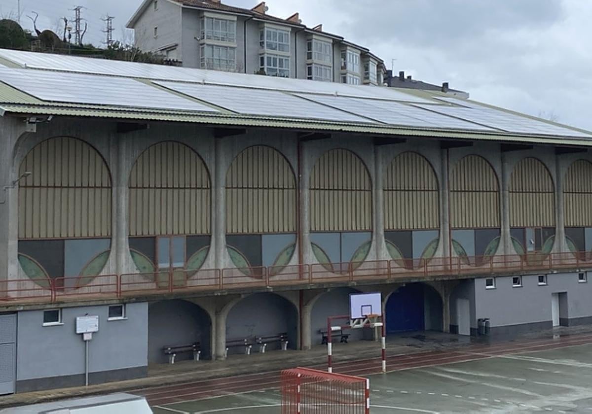 Sahatsaga kiroldegian jarri berri diren panelak.