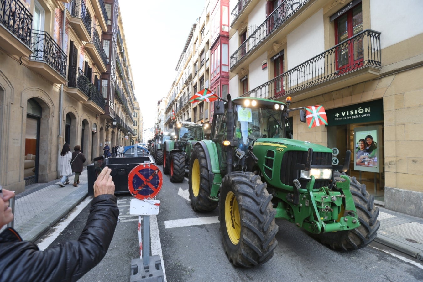 Nueva jornada de protesta de los baserritarras guipuzcoanos