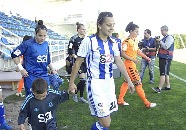 Exjugadora de la Real Sociedad entre 2004 y 2017.