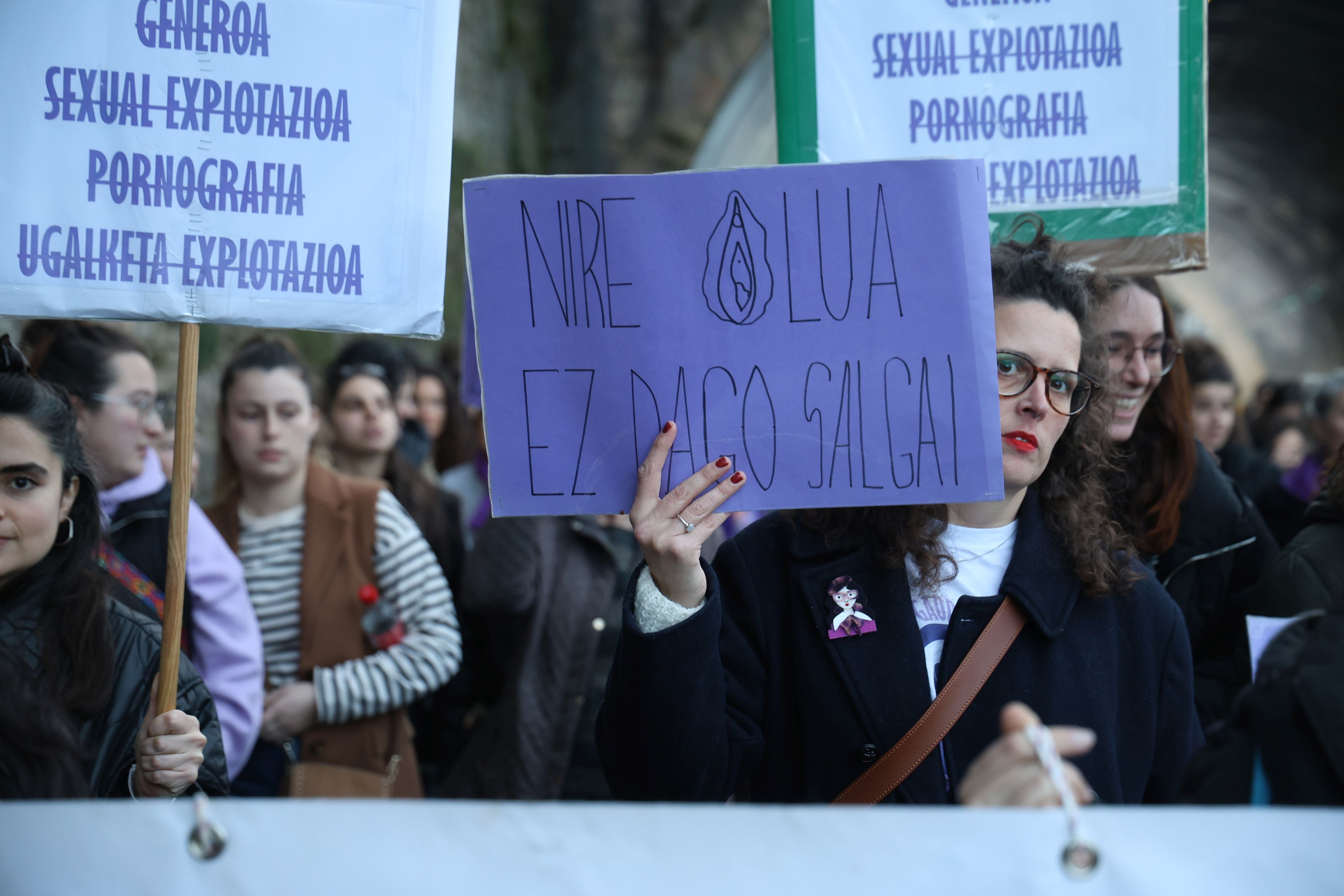Las imágenes de la manifestación en Donostia por el Día internacional de la mujer