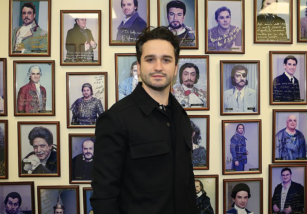 El tenor donostiarra Xabier Anduaga opta a mejor intérprete de lírica.