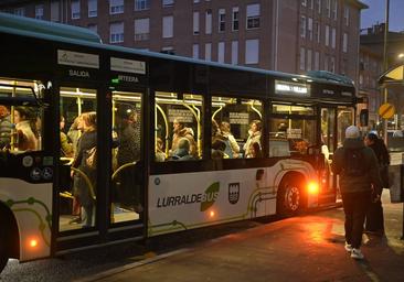 Los sindicatos destacan un «amplio seguimiento» de la huelga en las primeras horas