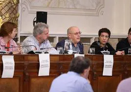 Juan Karlos Izagirre, portavoz de EH Bildu, ha sido el encargado de presentar las mociones de su partido que han sido rechazadas por el Pleno.
