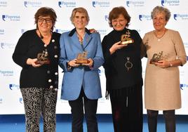 María Escario, Paloma del Río, Olga Viza y María Antonia Martínez reciben el premio Cinco Estrellas de DV.