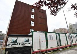 Ikerbaske retiró la adjudicación a Murias de las obras del Polo Cuántico de Donostia por problemas financieros.