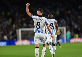 Merino celebra un gol.