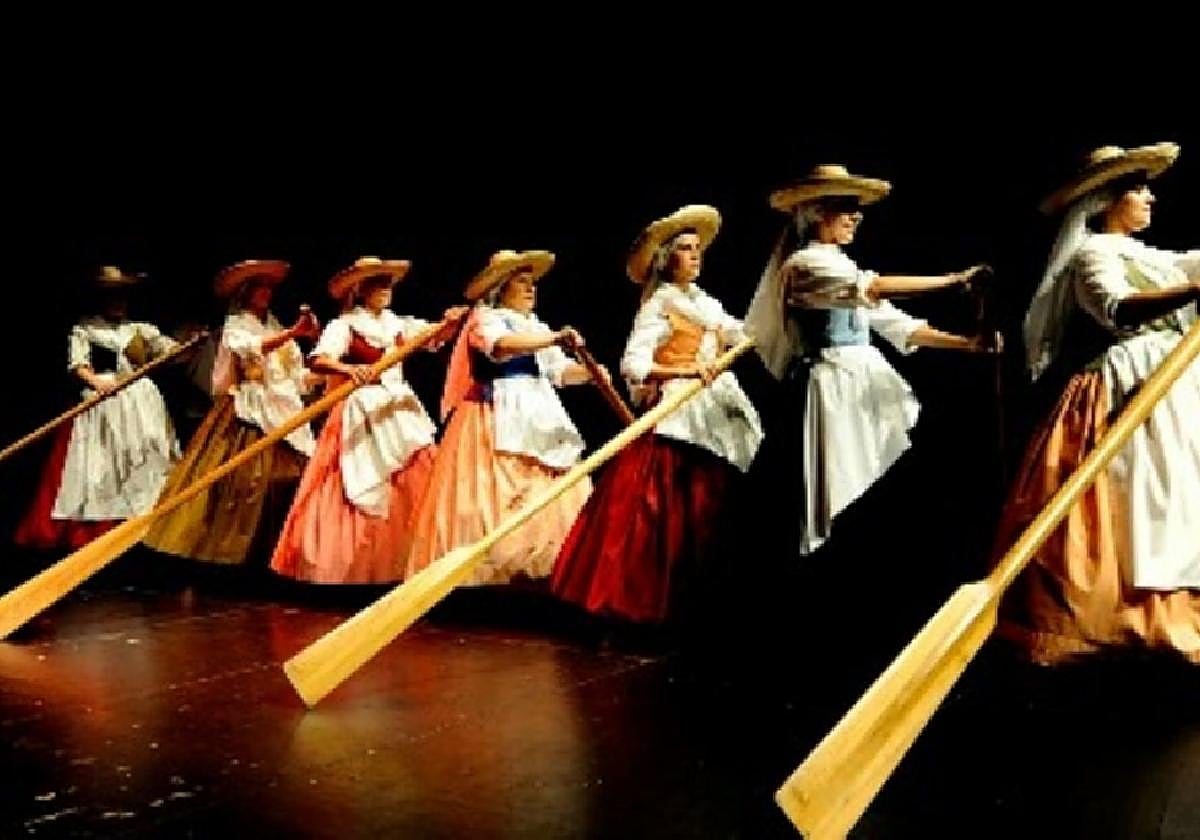 Otra de las actuaciones de Ereintza Dantza Taldea.