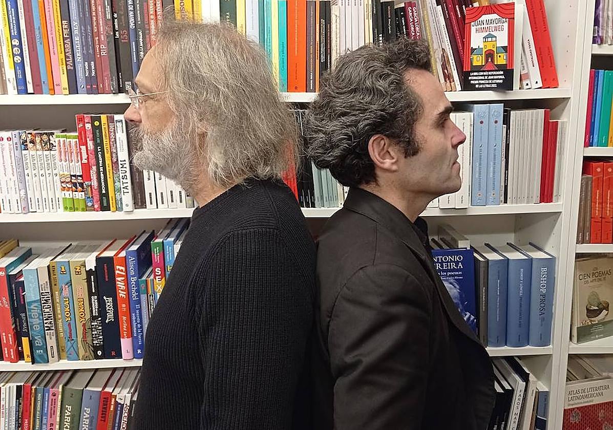 A la izquierda, Ángel Unzu, y a la derecha, Juan Manuel Uría, que estarán el sábado en Noski liburudenda.